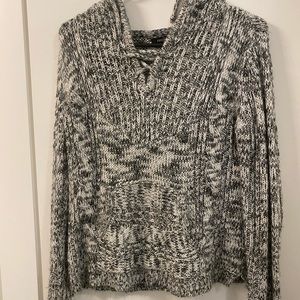 Hoody Sweater